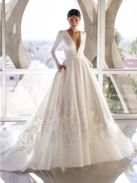 BROWN – Victoria Couture